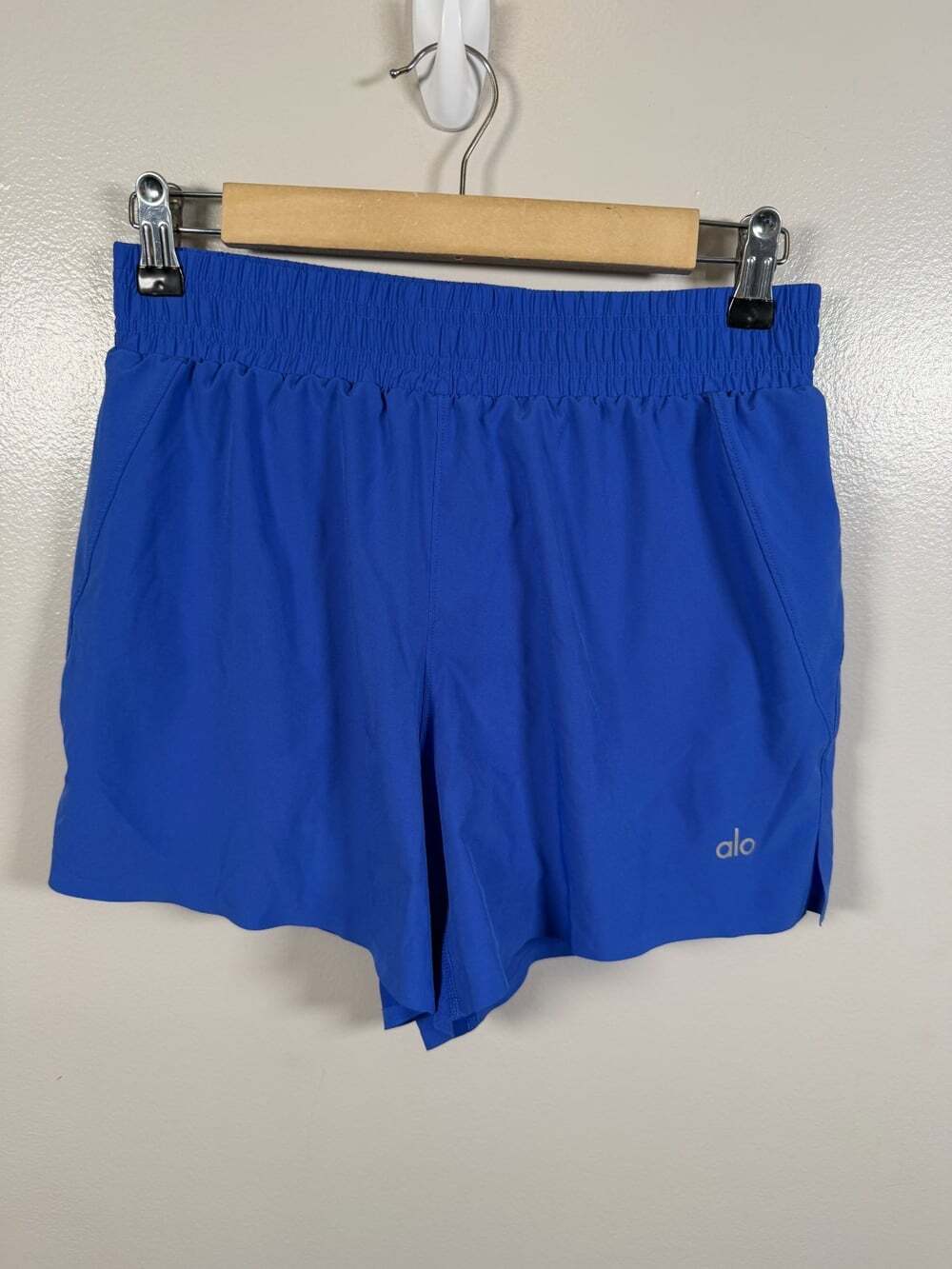 Alo Yoga Breezy Shorts Small Blue Smocked High Waist Athletic Running Lounge